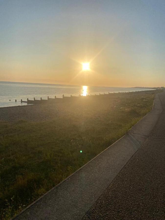 Central Townhouse Whitstable Esterno foto